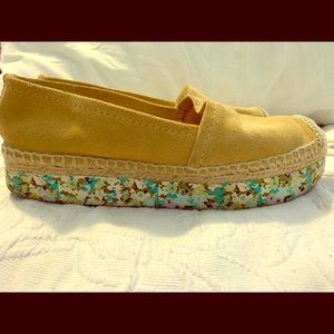 Tory Burch Women’s slip on shoes